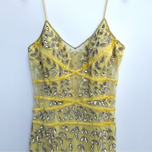 ⋉(● o ●)⋊
Vintage Y2K Yellow Ball Gown Dress